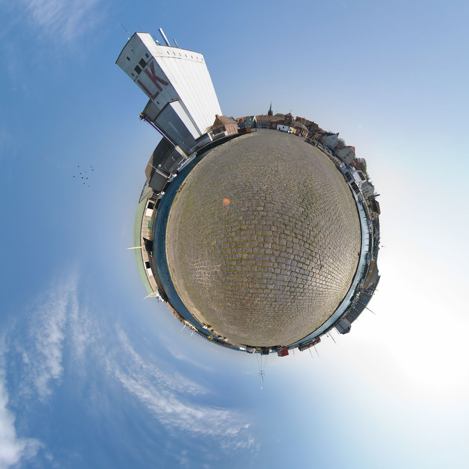 Panorama 025 - Little Planet