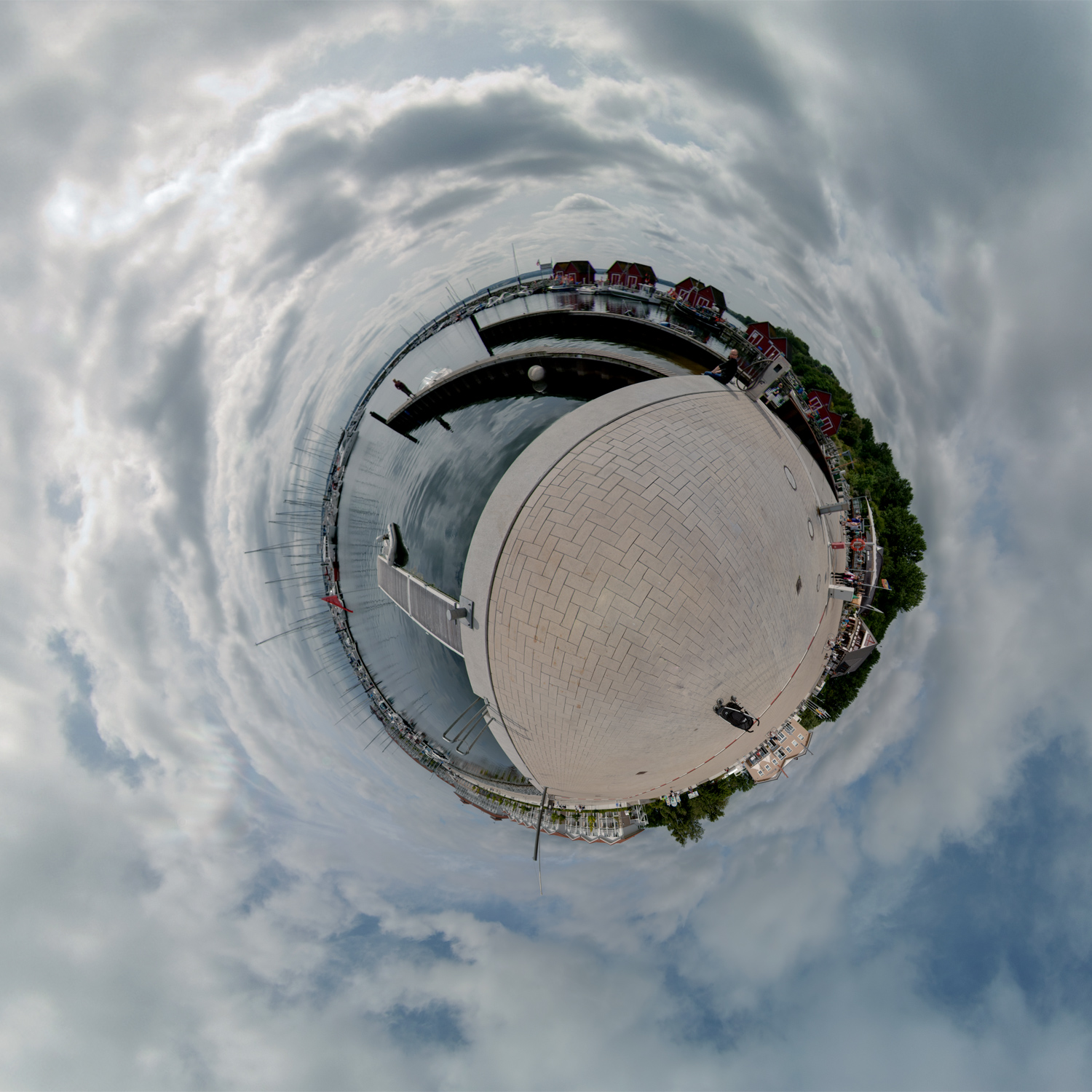 Panorama 129 - Little Planet